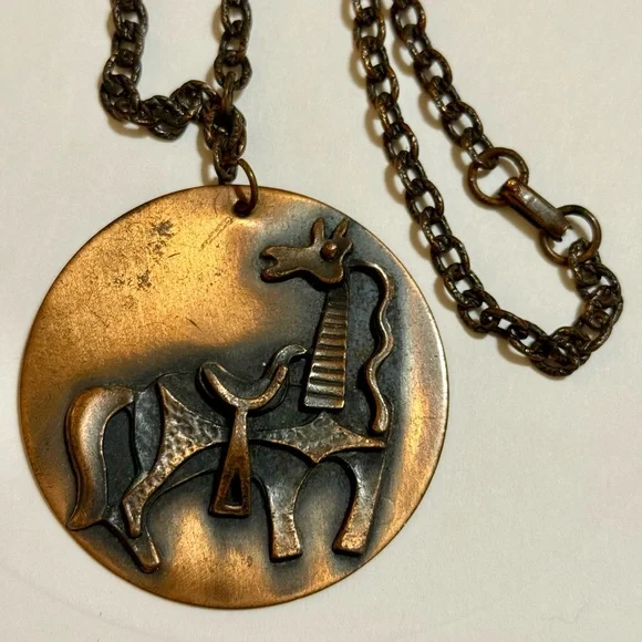 Vintage Bronze Horse Pendant Necklace - Picture 4 of 7